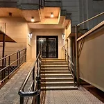 شقة حديثة 3-5 دقائق للمسجد النبوي دخّول ذاتي Self Check In Gf4